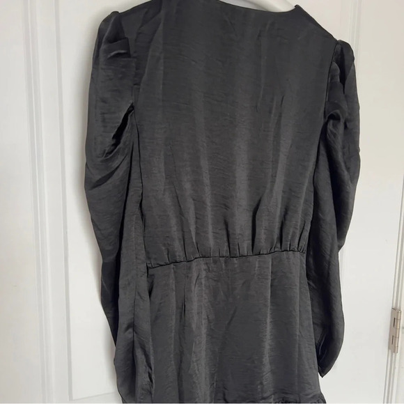 Steve Madden Nyla Long Sleeve Dress - Picture 11 of 14